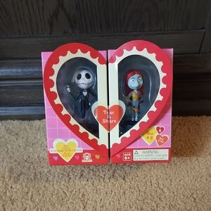 Jack and Sally Tear and Share Figures